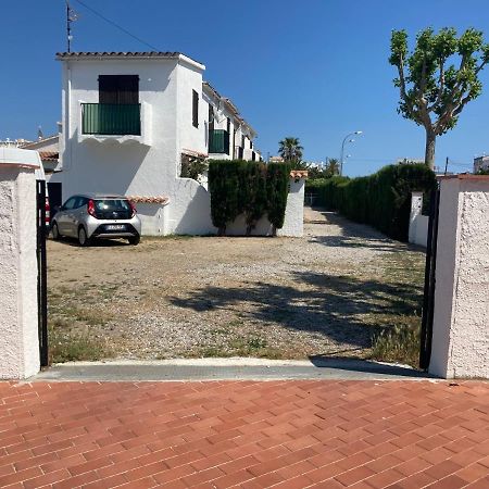 אמפוריבראבה Charmante Maison Coeur De Ville 650M Plage מראה חיצוני תמונה