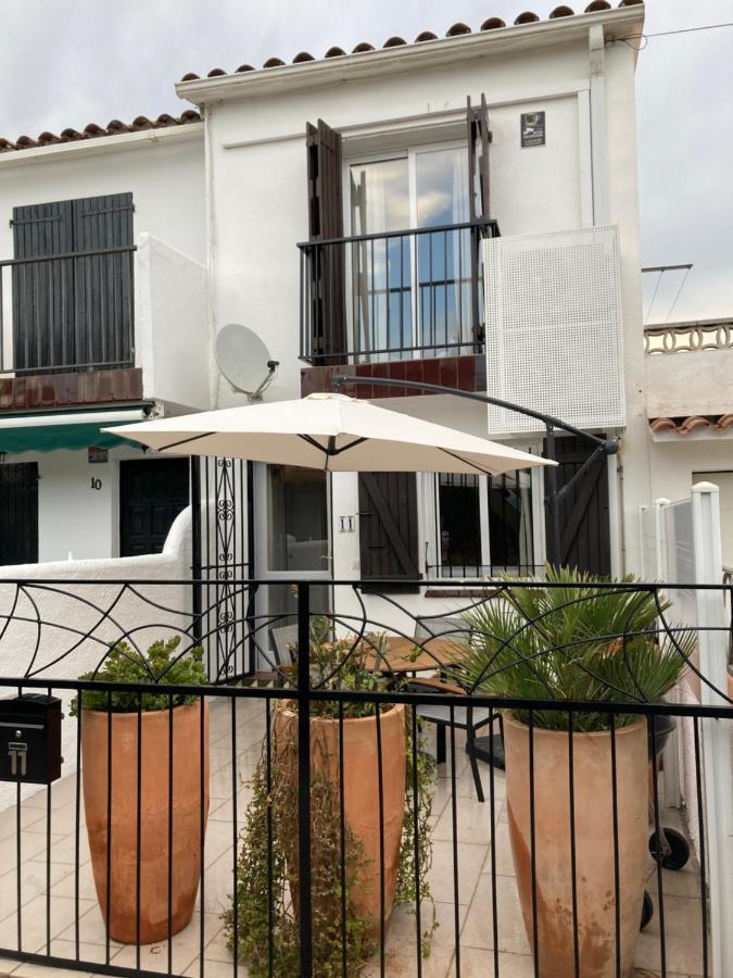אמפוריבראבה Charmante Maison Coeur De Ville 650M Plage מראה חיצוני תמונה
